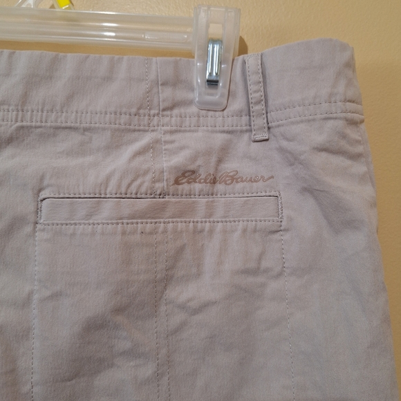 Eddie Bauer First Ascent Khaki Cargo Shorts - Picture 5 of 7